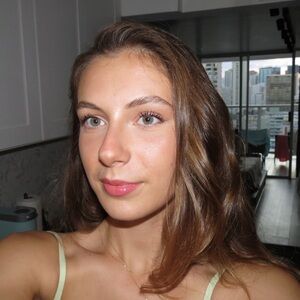 Hi, I’m Kat! 🌞🤍😇